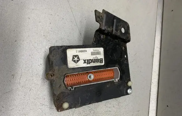 Plymouth Voyager ABS control unit/module 4688011 2822018FC 4632241