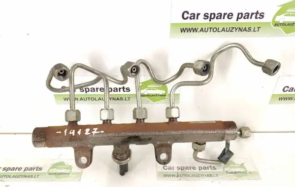 Mercedes-Benz A W176 Fuel main line pipe 175218188R 5WS40208