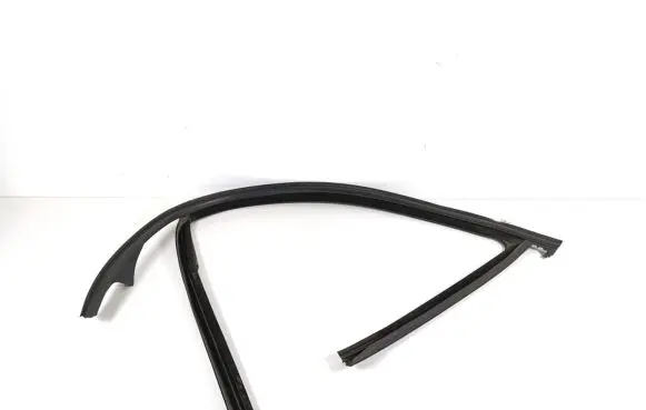 Mercedes-Benz ML W166 Other front door trim element A1667251125