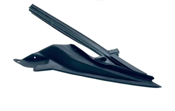 BMW 4 F32 F33 Rubber seal front coupe door window 51337279777 7279777