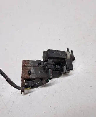 KIA Sorento Vacuum valve 72190319