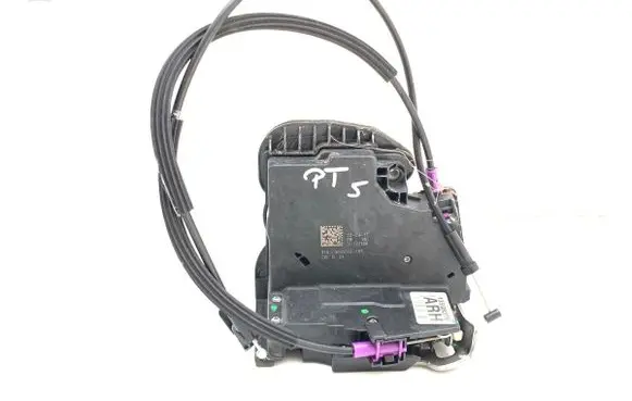 Opel Insignia B Rear door lock 13598376