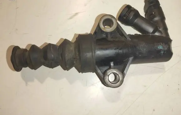 Mazda 6 Clutch master cylinder 8E6Q41920B 290415 KA052L0K