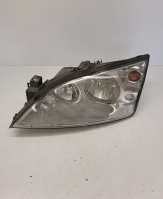 Ford Mondeo Mk III Headlight/headlamp 0301174203
