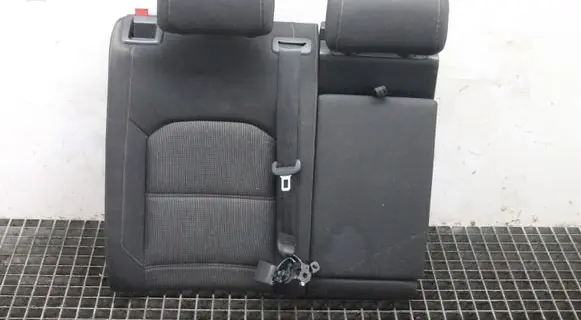 Volkswagen PASSAT B8 Rear seat 