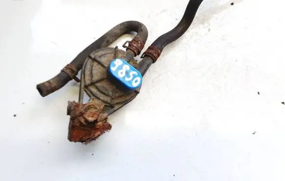 Nissan Qashqai Valve vacuum 