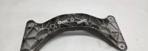 BMW 5 E39 Gearbox mounting bracket 1096104