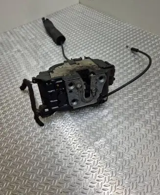 KIA Ceed Rear door lock 2708h