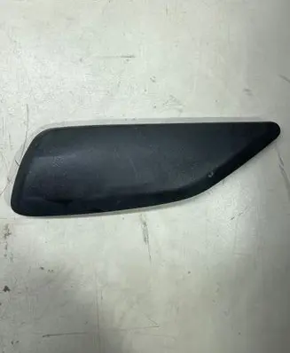 Chevrolet Camaro Front door card panel trim L0247578AB