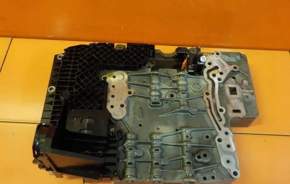 BMW 3 E90 E91 Torque split ecu control unit/module 1071128342