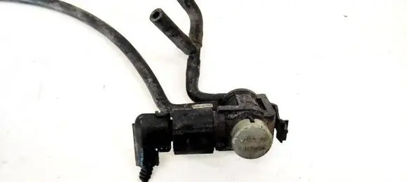 Volkswagen Touareg I Turbo solenoid valve 1J0906283C