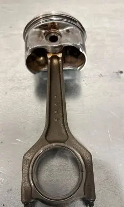 BMW 1 E81 E87 Piston with connecting rod 11247589539 11257560669