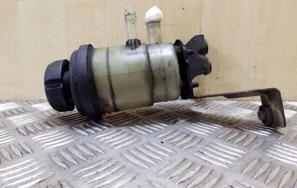 KIA Sorento Power steering fluid tank/reservoir 571503E100