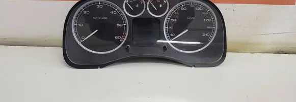 Peugeot 307 Speedometer (instrument cluster) 216553038 NS04174639 P9636708880
