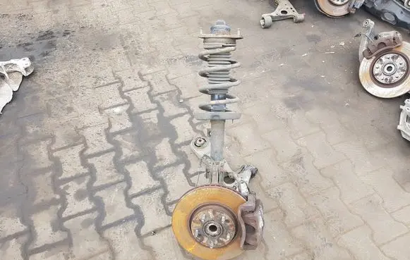 KIA Carens III Front wheel hub spindle knuckle 