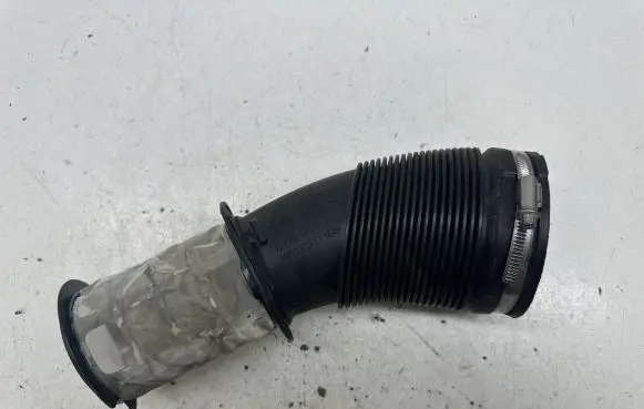Audi A6 S6 C7 4G Air intake duct part 06E129615H HP01039791S01