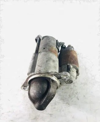 Opel Zafira B Starter motor
