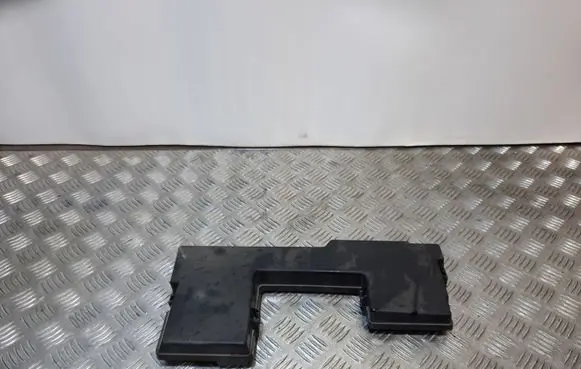 Jaguar XF Other engine bay part 8X2T14A075AB