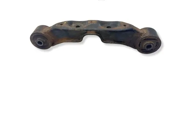Subaru Legacy Rear differential/diff mount bracket 