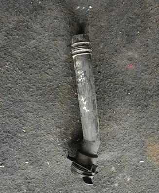 Opel Astra K Window washer liquid tank fill tube 39033409