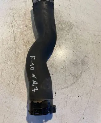 BMW 5 F10 F11 Intercooler hose/pipe