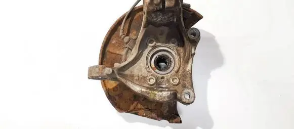 Volkswagen PASSAT B6 Front wheel hub