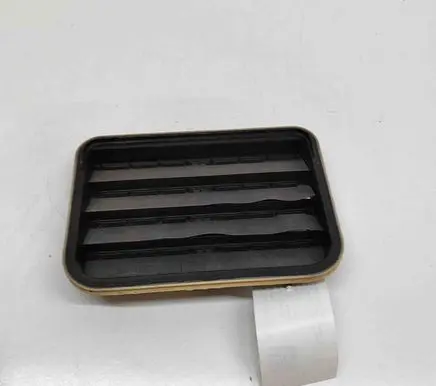 Porsche Taycan 9J1 Quarter panel pressure vent 7PP819181A