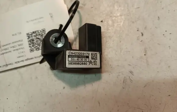 Citroen C6 Airbag deployment crash/impact sensor 550903000 9636982680