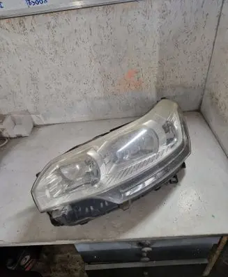 Citroen C5 Headlight/headlamp 9674398380