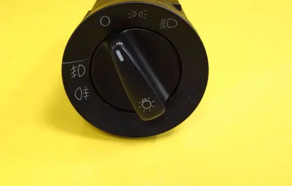 Light switch
