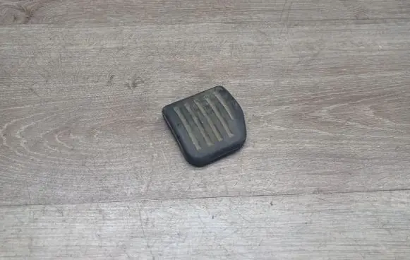 Volvo S80 Brake pedal