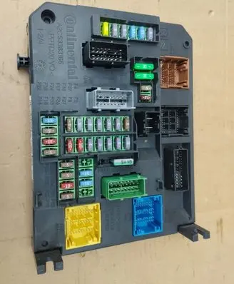 Peugeot 508 Comfort/convenience module 9806687980