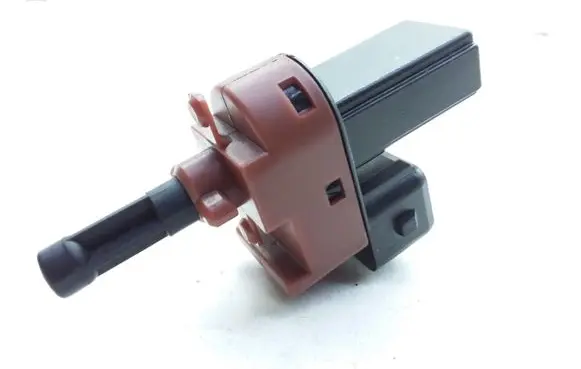 Clutch pedal sensor