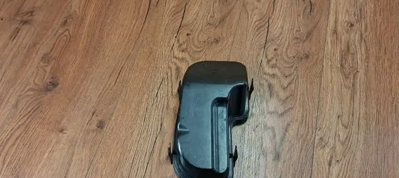 Ford Focus C-MAX Headlight/headlamp dust cover 270609
