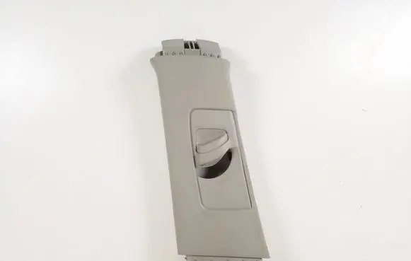 Toyota Auris 150 (B) pillar trim (top) 62420-02070