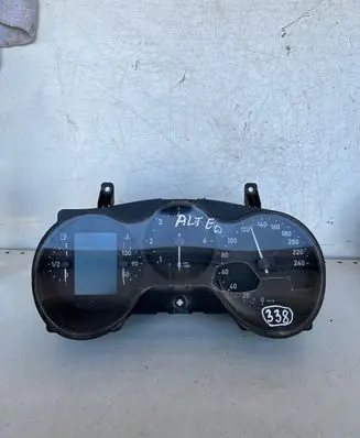 Seat Altea Speedometer (instrument cluster) 5P0920830A V1060171 98Z7Z0F3333839