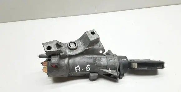 Audi A6 S6 C5 4B Ignition lock 4B0905851B