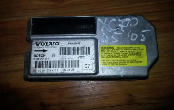 Volvo XC70 Airbag control unit/module 0285001655 p30667469