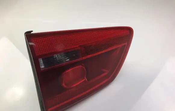 Volkswagen Touran I Tailgate rear/tail lights 1T0945094A