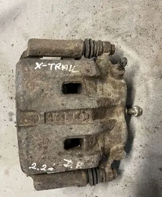 Nissan X-Trail T30 Front brake caliper
