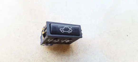 BMW X5 E53 Tailgate opening switch 61318365579 6131-8365579