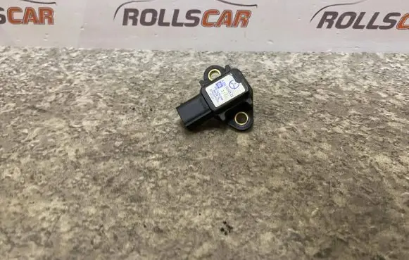 Mercedes-Benz C W203 Air pressure sensor A0041533128