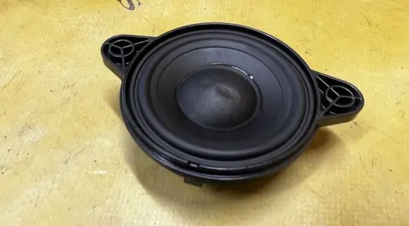Mercedes-Benz CLS C218 AMG Panel speaker A1728200602