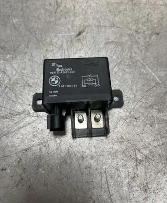 BMW 5 F10 F11 Other relay 7661503