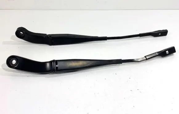 Mini Clubman F54 Front wiper blade arm 