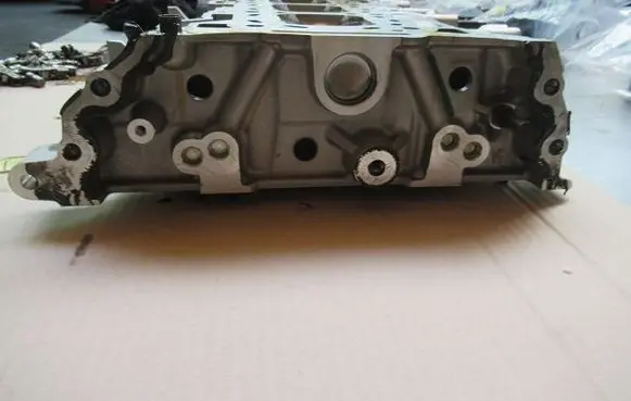Ford Focus Engine head HX7G-6090-AE-T