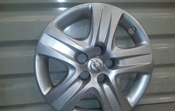 Opel Insignia A R17 wheel hub/cap/trim 13312568
