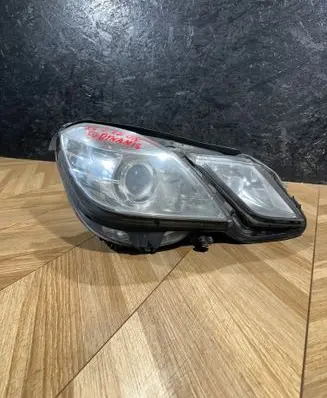 Mercedes-Benz E W212 Headlight/headlamp A2128202059 1ZT01080012 00800120118177