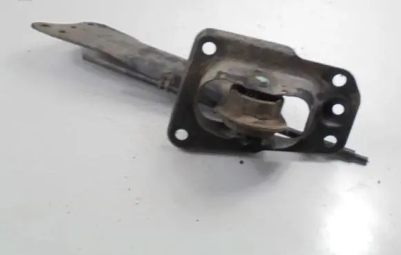 Volkswagen Touran I Rear suspension control arm 1T0505225A