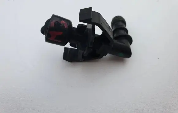 BMW M3 e92 Headlight washer spray nozzle 8044541